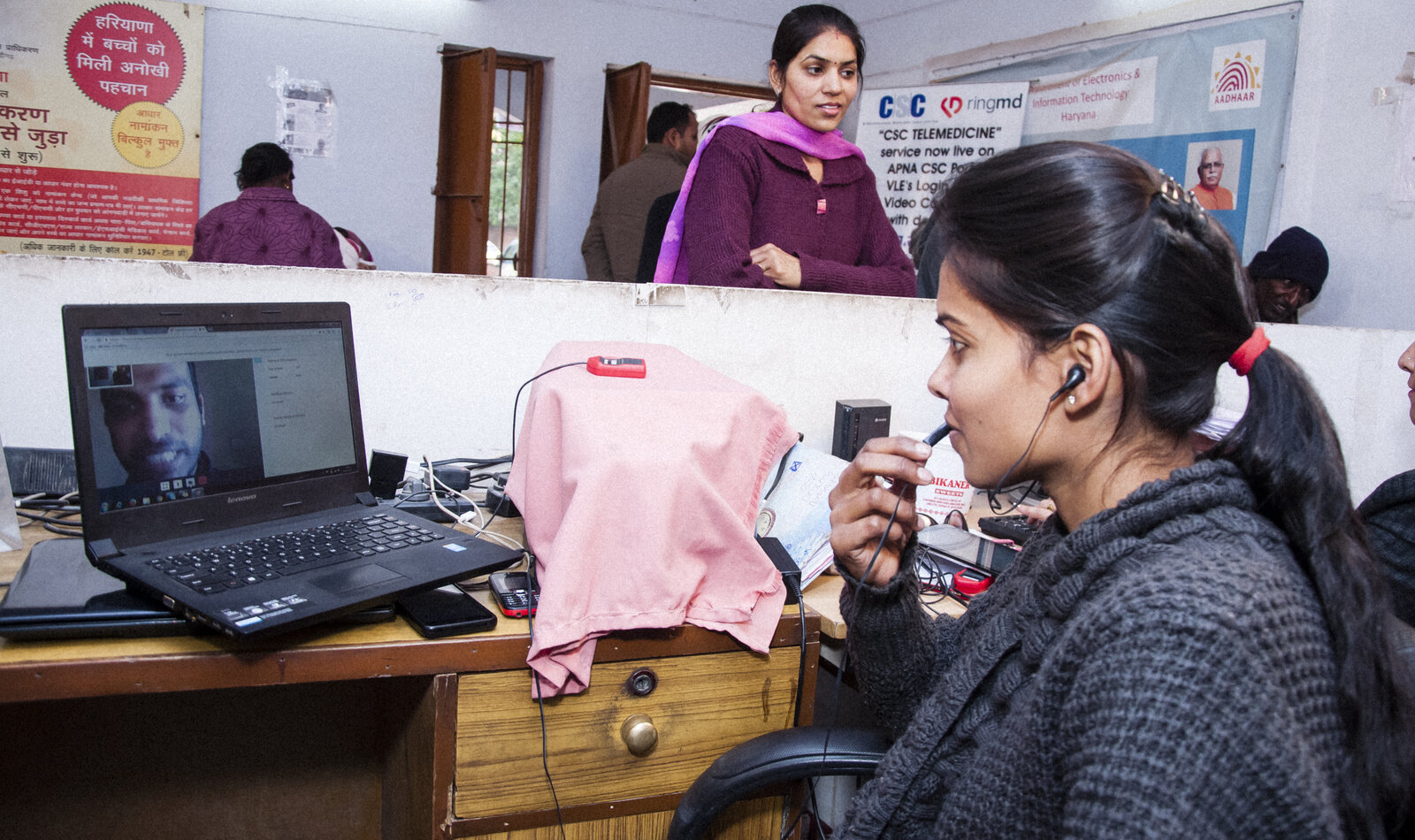 CSC operator on a RingMD telemedicine video call, January 16, 2017